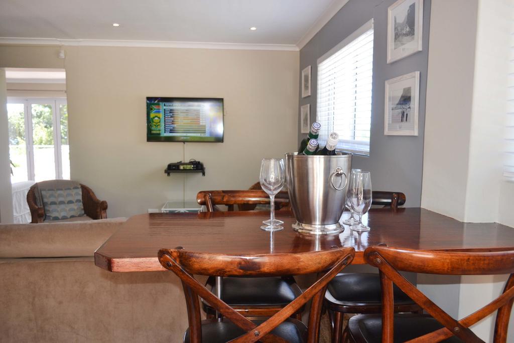Seabreeze Luxury Two Bedroom Self Catering Penthouse Kapsztad Zewnętrze zdjęcie